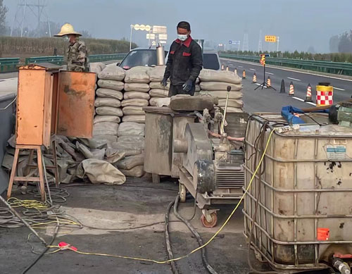 沿河高速路病害处理